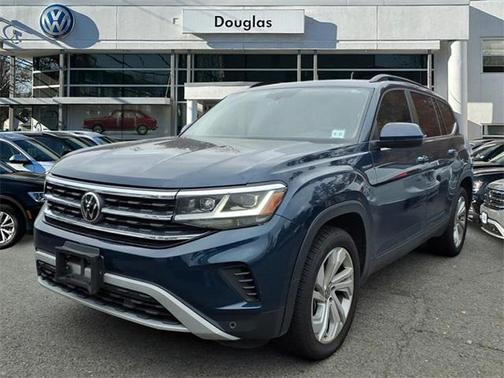 2022 Volkswagen Atlas 3.6L SE w/Technology