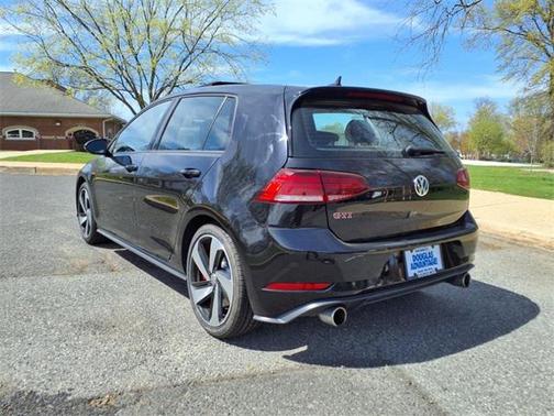 2019 Volkswagen Golf GTI 2.0T S 4-Door