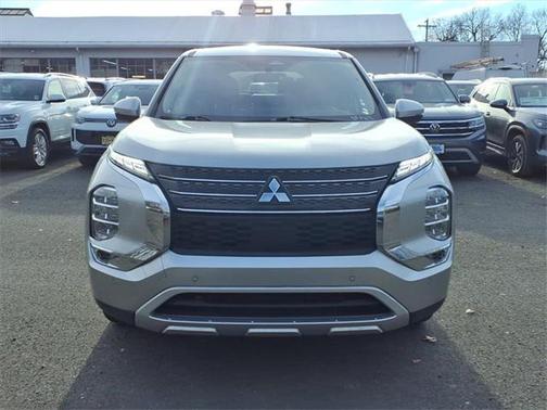 2024 Mitsubishi Outlander SE Black Edition S-AWC