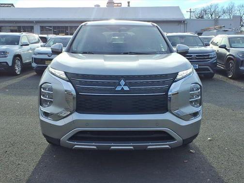 2024 Mitsubishi Outlander SE Black Edition S-AWC