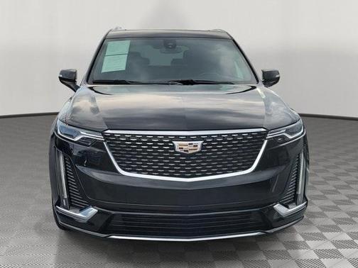2021 Cadillac XT6 Luxury FWD