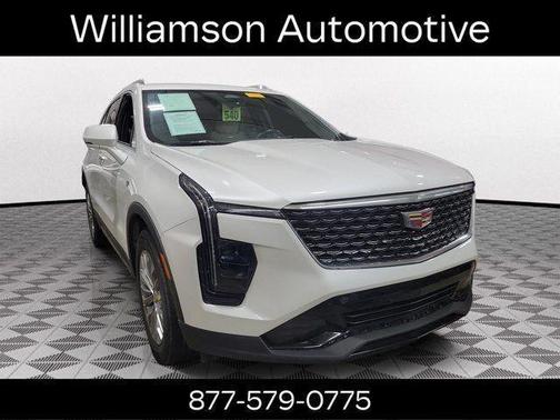 Crystal White Tri-Coat 2024 Cadillac XT4 Premium Luxury