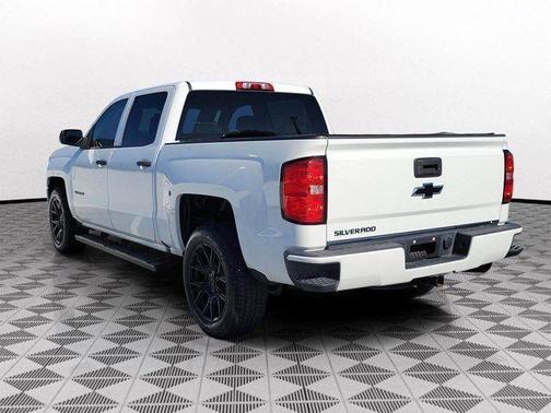 2018 Chevrolet Silverado 1500 Custom