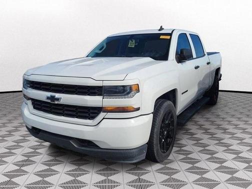 2018 Chevrolet Silverado 1500 Custom