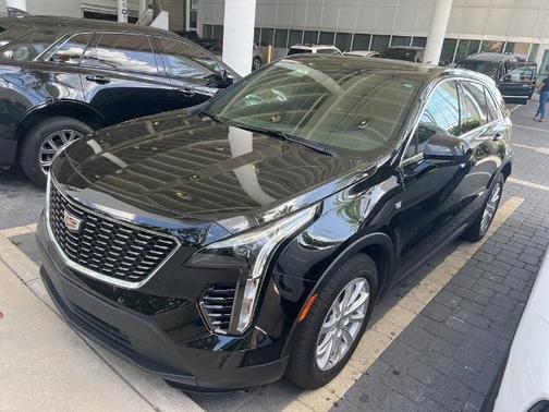 2023 Cadillac XT4 Luxury