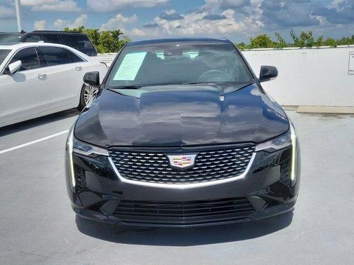 2024 Cadillac CT4 Luxury