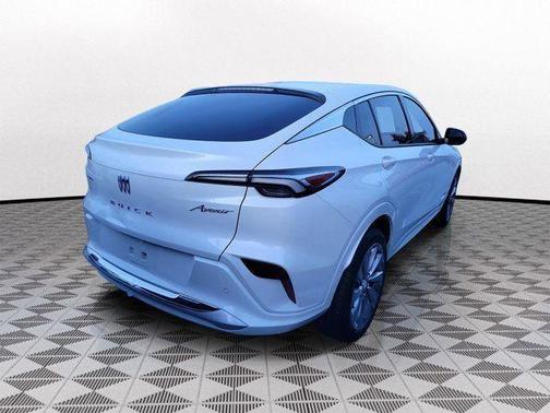 White Frost Tri-Coat 2024 Buick Envista Avenir
