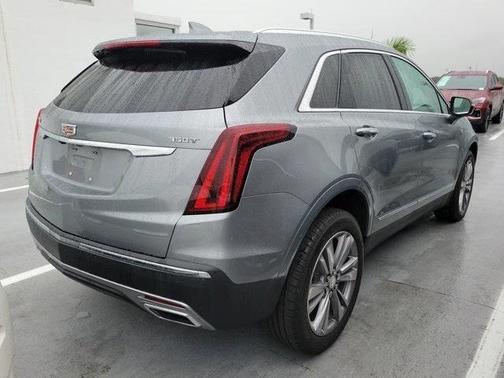 2024 Cadillac XT5 Premium Luxury