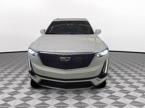 2022 Cadillac XT6 Premium Luxury FWD