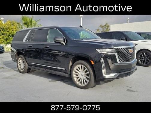 2022 Cadillac Escalade ESV Premium Luxury