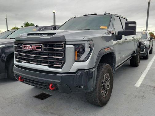 2025 GMC Sierra 2500 AT4X