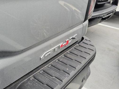 2025 GMC Sierra 2500 AT4X