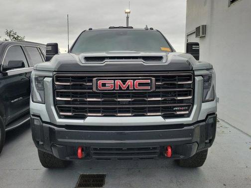 2025 GMC Sierra 2500 AT4X