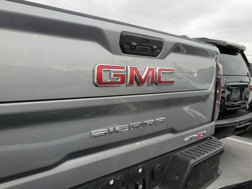 2025 GMC Sierra 2500 AT4X