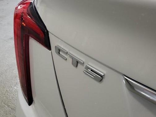 2024 Cadillac CT5 Luxury RWD
