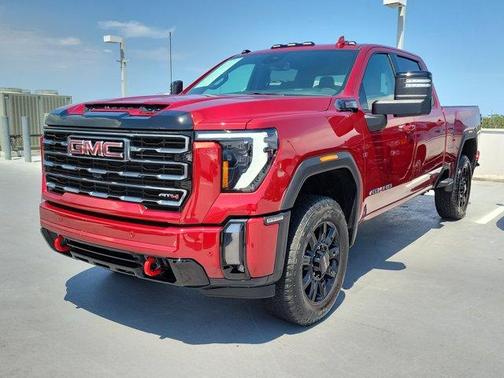 2024 GMC Sierra 2500 AT4
