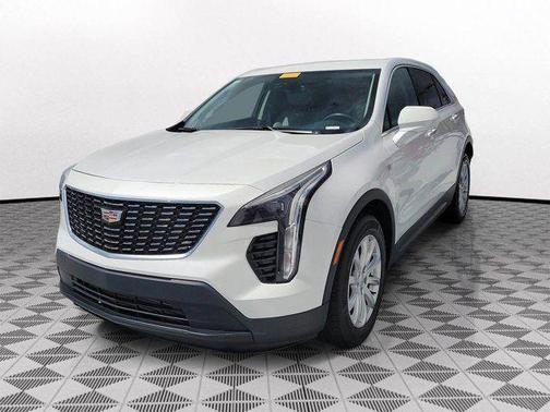 2023 Cadillac XT4 Luxury