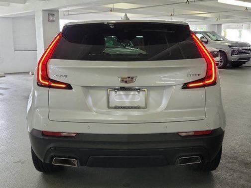 2023 Cadillac XT4 Luxury