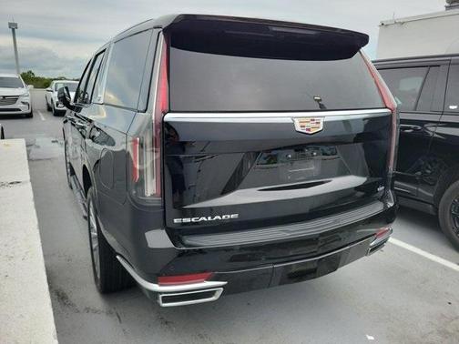 2023 Cadillac Escalade Luxury