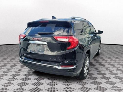 2022 GMC Terrain Denali