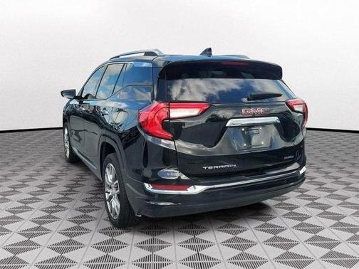 2022 GMC Terrain Denali