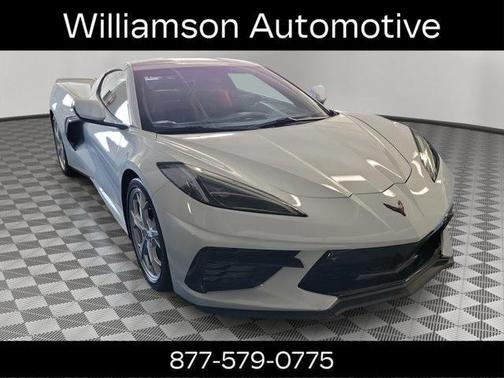 2020 Chevrolet Corvette Stingray w/3LT