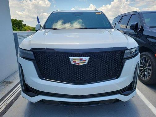 Crystal White Tri-Coat 2023 Cadillac Escalade ESV Sport Platinum