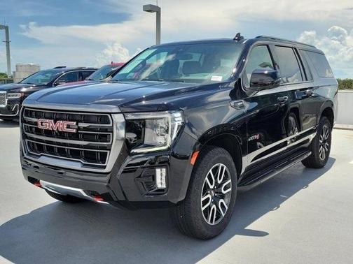 2024 GMC Yukon XL AT4