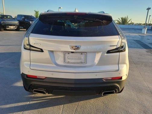 2022 Cadillac XT4 Sport