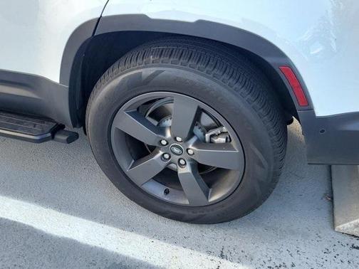 2025 Land Rover Defender P300 S