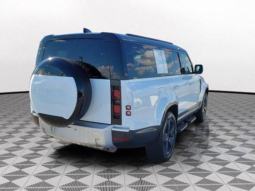 2025 Land Rover Defender P300 S