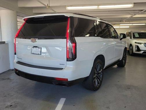 2023 Cadillac Escalade Sport Platinum