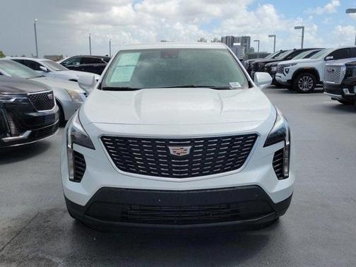 2023 Cadillac XT4 Luxury