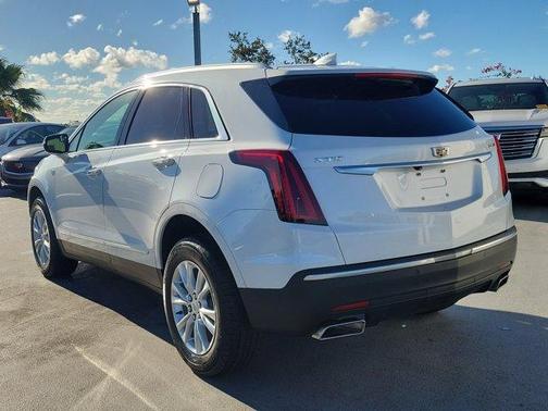 2023 Cadillac XT5 Luxury