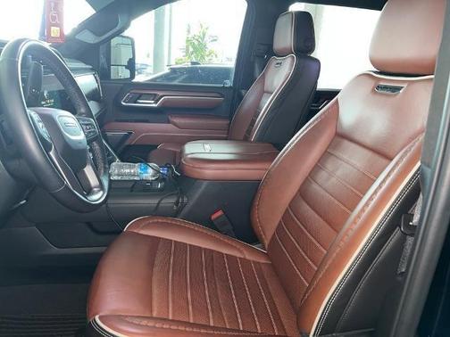 2025 GMC Sierra 2500 Denali Ultimate