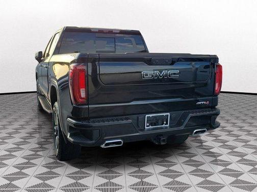 Onyx Black 2025 GMC Sierra 1500 AT4