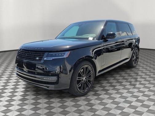 2025 Land Rover Range Rover P530 SE 7 Seat