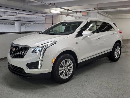 2023 Cadillac XT5 Luxury