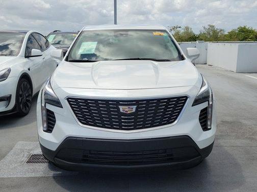 2023 Cadillac XT4 Luxury