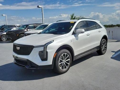 2025 Cadillac XT4 Sport