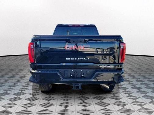 2024 GMC Sierra 2500 Denali