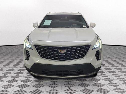 Crystal White Tri-Coat 2023 Cadillac XT4 Premium Luxury