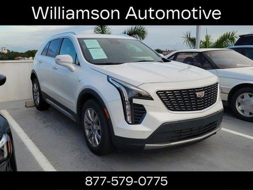 Crystal White Tri-Coat 2023 Cadillac XT4 Premium Luxury