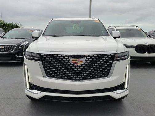 2022 Cadillac Escalade Premium Luxury