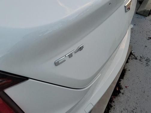 2023 Cadillac CT4 Luxury