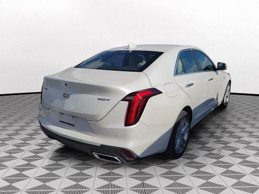 2023 Cadillac CT4 Luxury