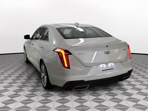 2023 Cadillac CT4 Luxury