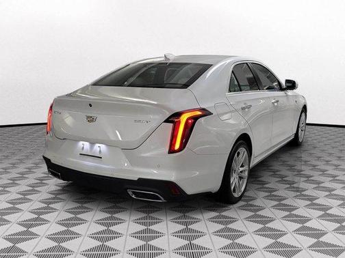 2023 Cadillac CT4 Luxury