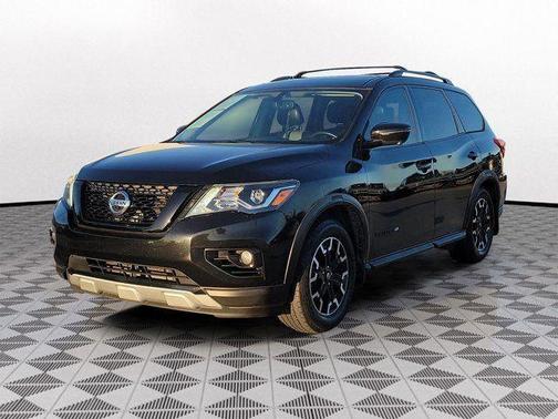 2020 Nissan Pathfinder SL