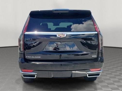 2023 Cadillac Escalade Luxury
